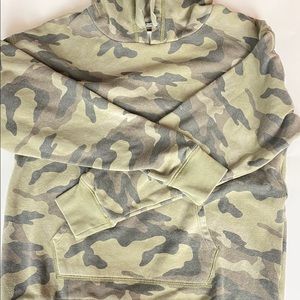 American Eagle Camo Hoodie